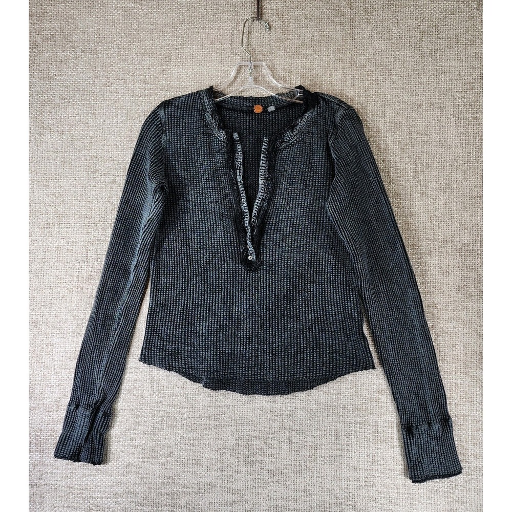 Free People One Colt Thermal Waffle Knit Henley Raw Hem Womens L Black Boho EUC